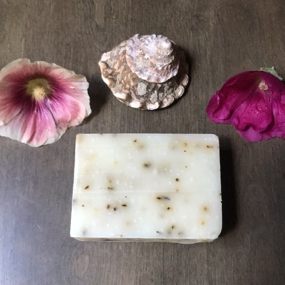 Organic PEPPERMINT CANDY cold press bar soap - Picture 5 of 8